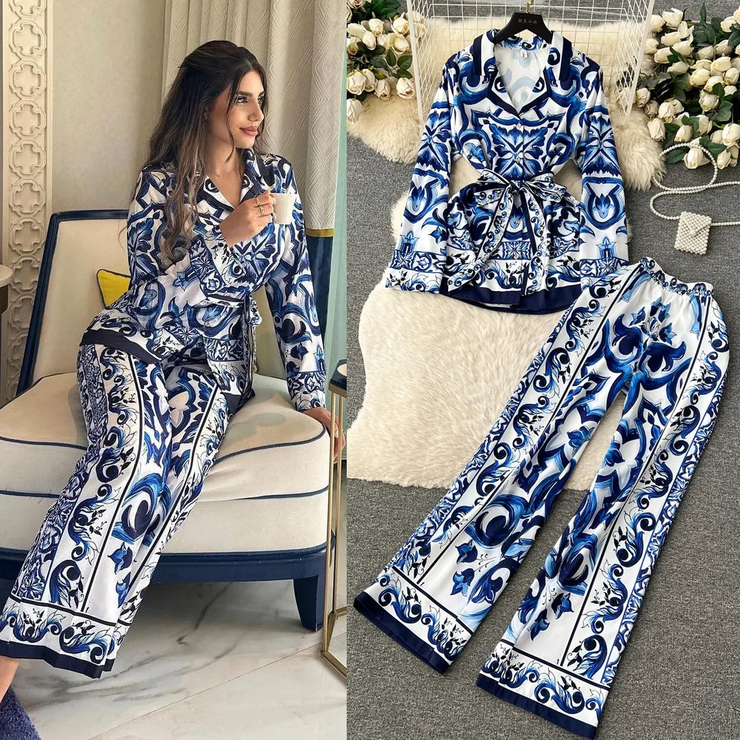 مجموعة مطبوعات البلاط الأزرق من Artful Elegance 